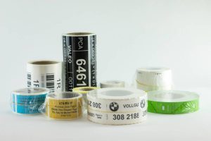 Etiquettes adhésives pour les industries
